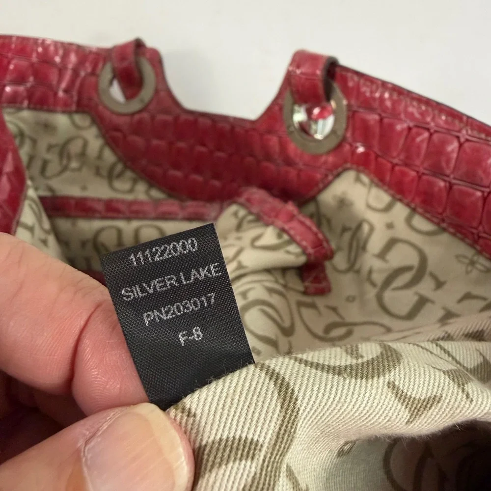 Guess tote bag
